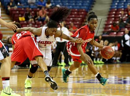 Thumbnail 2 in Salesian vs. Serra (CIF State D4 Final) photogallery.