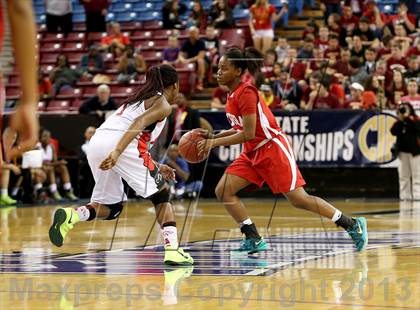 Thumbnail 2 in Salesian vs. Serra (CIF State D4 Final) photogallery.