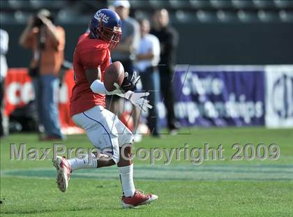 Thumbnail 3 in Marin Catholic vs. Serra (CIF State D3 Final) photogallery.