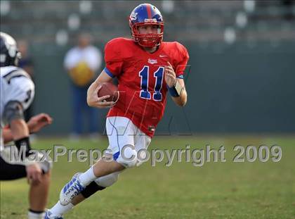 Thumbnail 3 in Marin Catholic vs. Serra (CIF State D3 Final) photogallery.