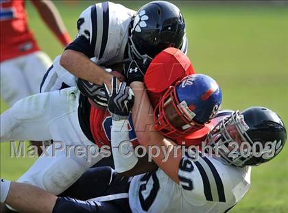 Thumbnail 3 in Marin Catholic vs. Serra (CIF State D3 Final) photogallery.