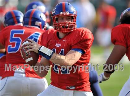 Thumbnail 3 in Marin Catholic vs. Serra (CIF State D3 Final) photogallery.
