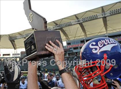 Thumbnail 3 in Marin Catholic vs. Serra (CIF State D3 Final) photogallery.
