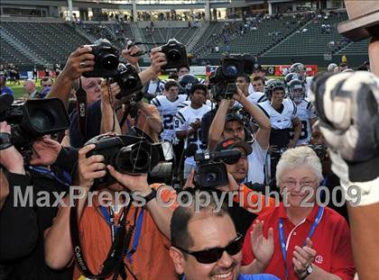 Thumbnail 1 in Marin Catholic vs. Serra (CIF State D3 Final) photogallery.