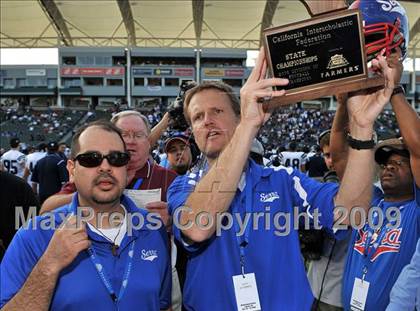 Thumbnail 2 in Marin Catholic vs. Serra (CIF State D3 Final) photogallery.
