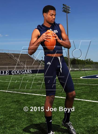 Thumbnail 1 in Clay-Chalkville (2015 Preseason Top 25 Photo Shoot)  photogallery.