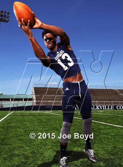 Thumbnail 3 in Clay-Chalkville (2015 Preseason Top 25 Photo Shoot)  photogallery.