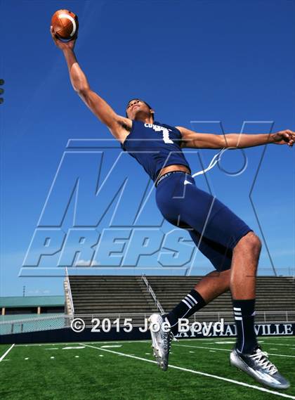 Thumbnail 2 in Clay-Chalkville (2015 Preseason Top 25 Photo Shoot)  photogallery.