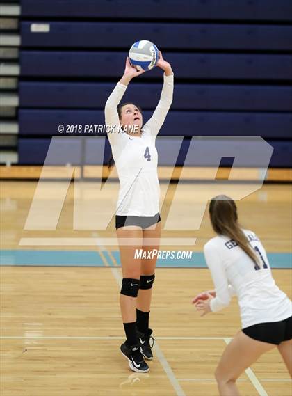 Thumbnail 2 in Washington-Lee @ Yorktown photogallery.