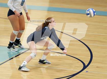 Thumbnail 3 in Washington-Lee @ Yorktown photogallery.