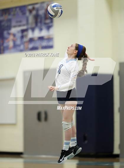 Thumbnail 3 in Washington-Lee @ Yorktown photogallery.
