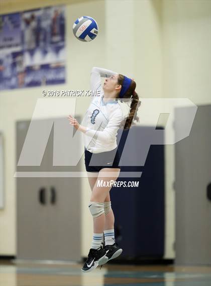 Thumbnail 2 in Washington-Lee @ Yorktown photogallery.