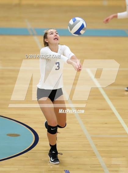 Thumbnail 2 in Washington-Lee @ Yorktown photogallery.