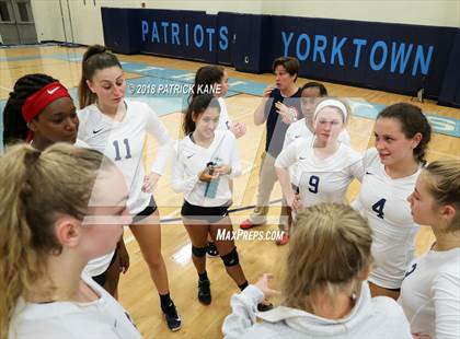 Thumbnail 3 in Washington-Lee @ Yorktown photogallery.