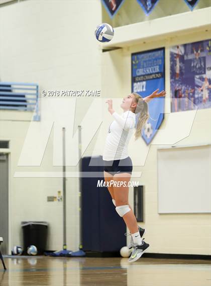 Thumbnail 1 in Washington-Lee @ Yorktown photogallery.