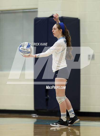 Thumbnail 3 in Washington-Lee @ Yorktown photogallery.