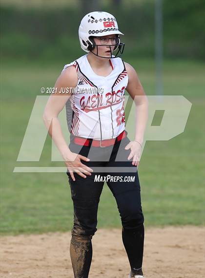 Thumbnail 2 in Bismarck @ Glen Rose (AAA 3A District Playoff) photogallery.