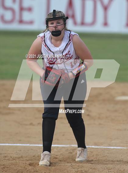 Thumbnail 2 in Bismarck @ Glen Rose (AAA 3A District Playoff) photogallery.