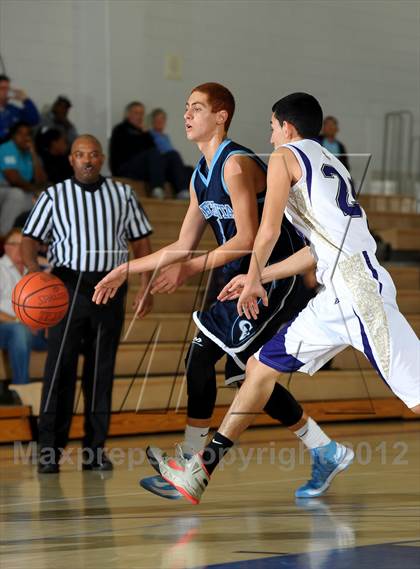 Thumbnail 2 in Crescenta Valley vs. Diamond Bar (MaxPreps Holiday Classic) photogallery.