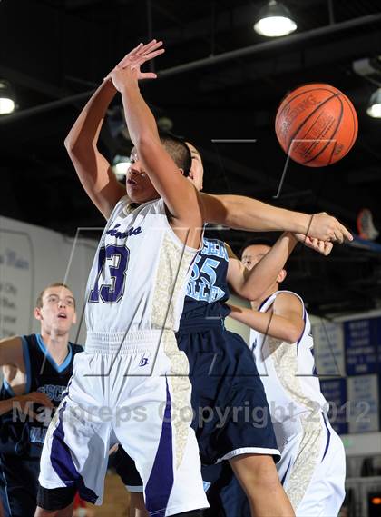 Thumbnail 1 in Crescenta Valley vs. Diamond Bar (MaxPreps Holiday Classic) photogallery.