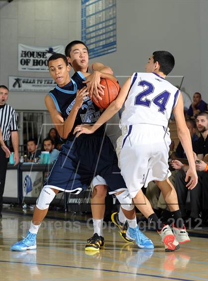 Thumbnail 1 in Crescenta Valley vs. Diamond Bar (MaxPreps Holiday Classic) photogallery.