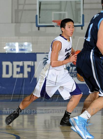 Thumbnail 2 in Crescenta Valley vs. Diamond Bar (MaxPreps Holiday Classic) photogallery.