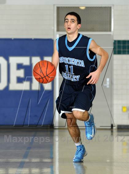 Thumbnail 1 in Crescenta Valley vs. Diamond Bar (MaxPreps Holiday Classic) photogallery.