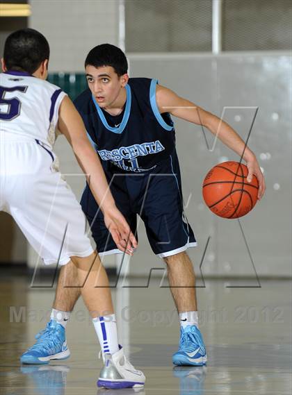 Thumbnail 1 in Crescenta Valley vs. Diamond Bar (MaxPreps Holiday Classic) photogallery.