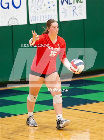 Thumbnail 2 in Regis Jesuit @ ThunderRidge photogallery.