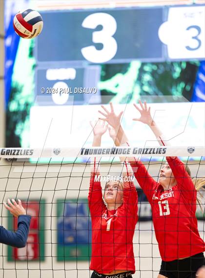 Thumbnail 1 in Regis Jesuit @ ThunderRidge photogallery.