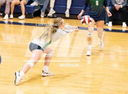 Thumbnail 1 in Regis Jesuit @ ThunderRidge photogallery.