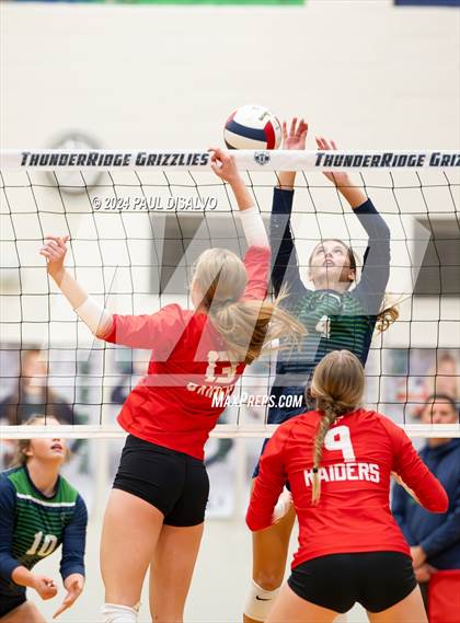 Thumbnail 2 in Regis Jesuit @ ThunderRidge photogallery.