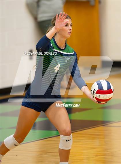 Thumbnail 1 in Regis Jesuit @ ThunderRidge photogallery.