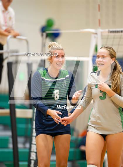 Thumbnail 2 in Regis Jesuit @ ThunderRidge photogallery.