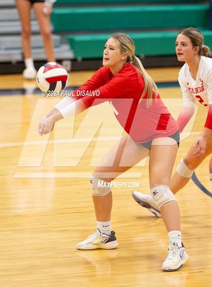 Thumbnail 1 in Regis Jesuit @ ThunderRidge photogallery.