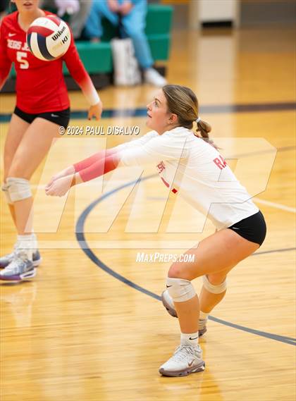 Thumbnail 3 in Regis Jesuit @ ThunderRidge photogallery.