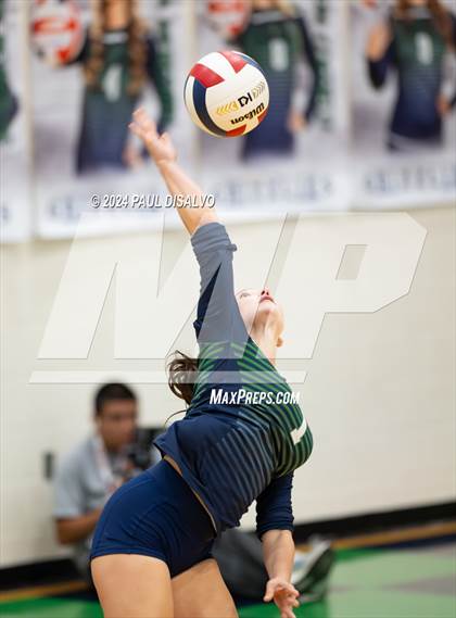 Thumbnail 1 in Regis Jesuit @ ThunderRidge photogallery.