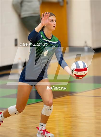 Thumbnail 2 in Regis Jesuit @ ThunderRidge photogallery.