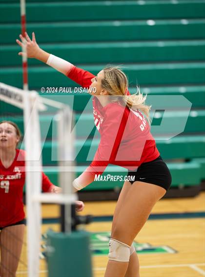 Thumbnail 1 in Regis Jesuit @ ThunderRidge photogallery.