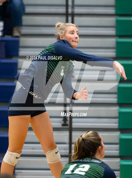Thumbnail 3 in Regis Jesuit @ ThunderRidge photogallery.