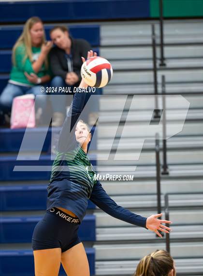 Thumbnail 1 in Regis Jesuit @ ThunderRidge photogallery.