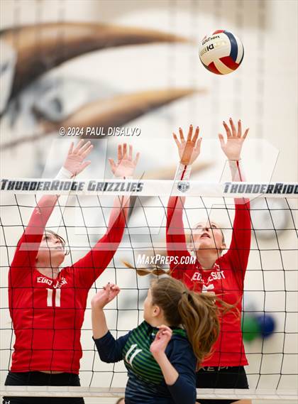 Thumbnail 3 in Regis Jesuit @ ThunderRidge photogallery.