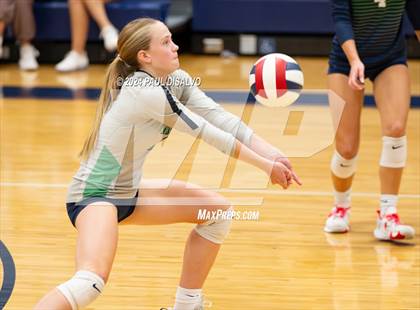 Thumbnail 1 in Regis Jesuit @ ThunderRidge photogallery.