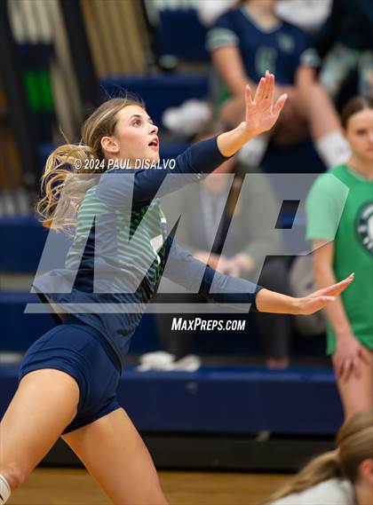 Thumbnail 3 in Regis Jesuit @ ThunderRidge photogallery.