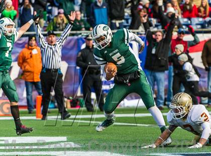 Thumbnail 3 in Doherty vs. Dennis-Yarmouth (MIAA Division 4 Final) photogallery.