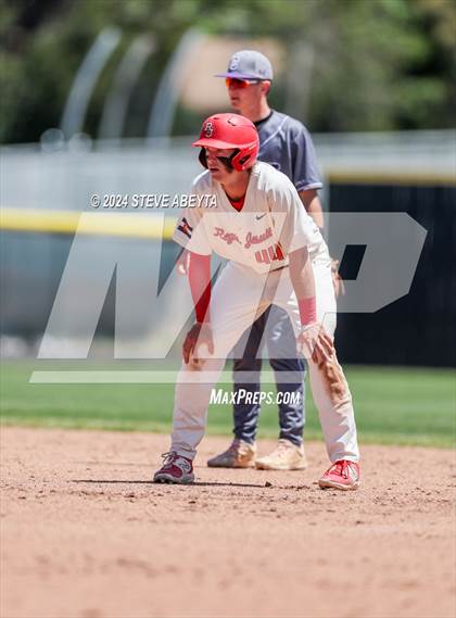 Thumbnail 3 in Fort Collins @ Regis Jesuit (CHSAA 5A First Round) photogallery.
