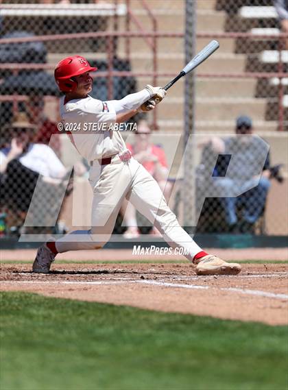 Thumbnail 2 in Fort Collins @ Regis Jesuit (CHSAA 5A First Round) photogallery.
