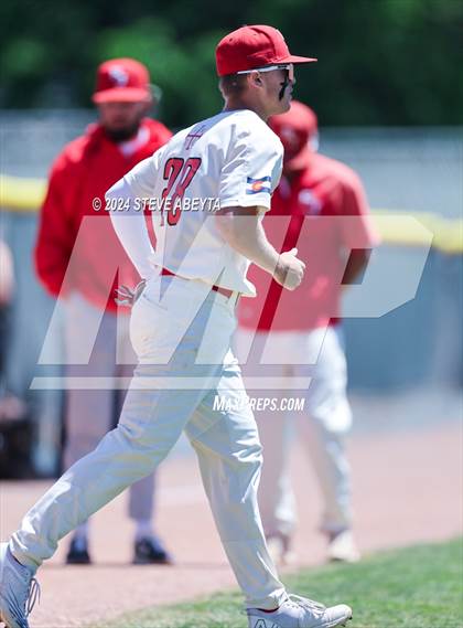Thumbnail 3 in Fort Collins @ Regis Jesuit (CHSAA 5A First Round) photogallery.