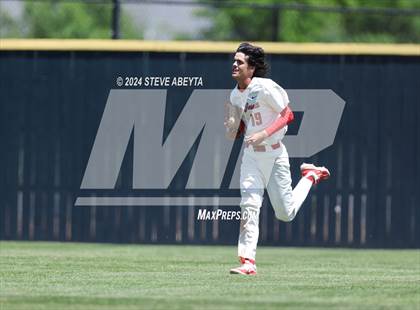 Thumbnail 3 in Fort Collins @ Regis Jesuit (CHSAA 5A First Round) photogallery.