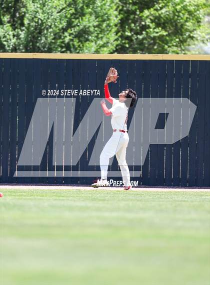 Thumbnail 2 in Fort Collins @ Regis Jesuit (CHSAA 5A First Round) photogallery.